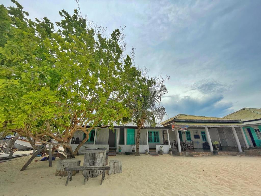 Home Stay Ramli Bira Ruang foto